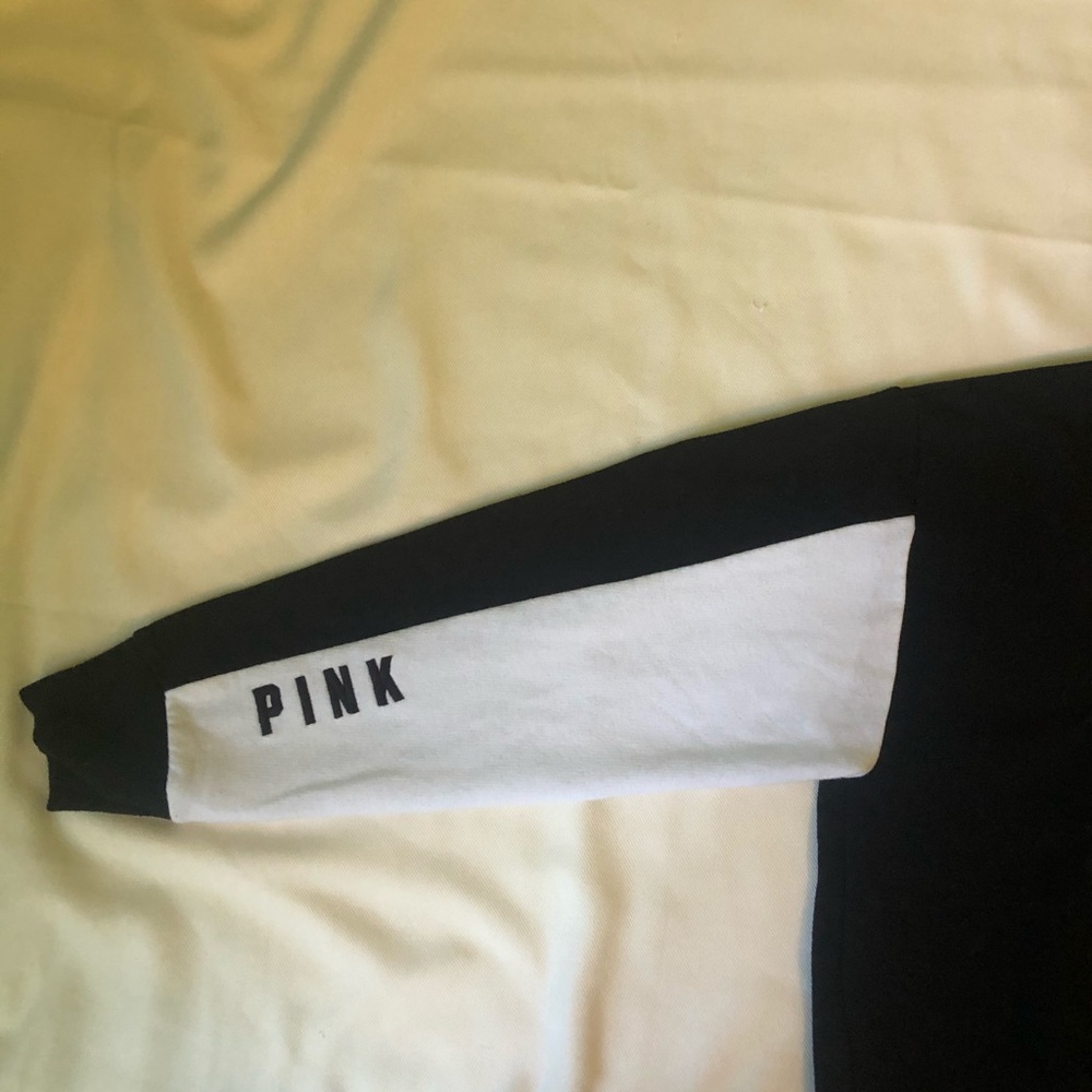 Quarter zip - Picture 2 of 5